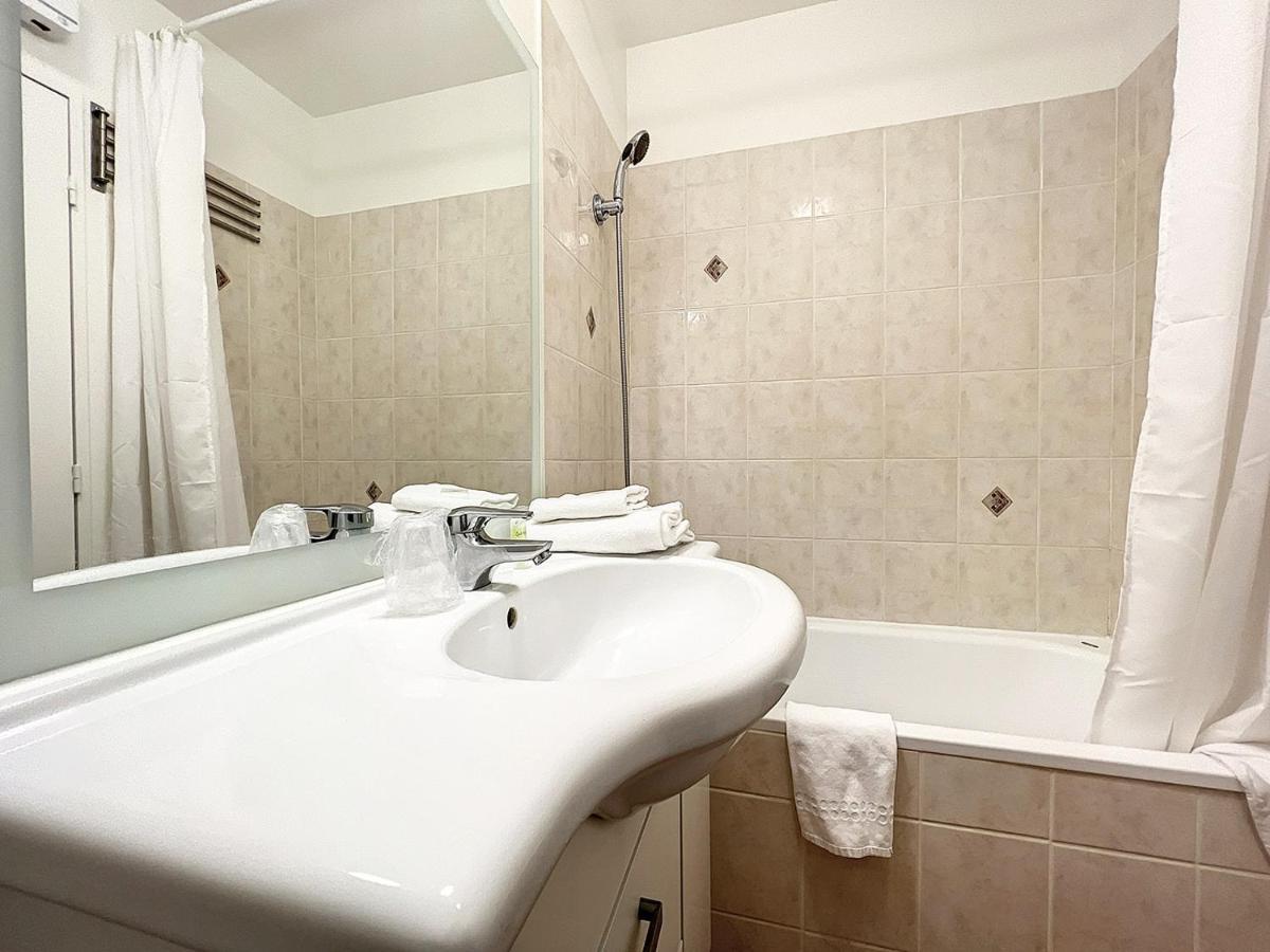 Valhotel - Hotel-Residence Châteaufort מראה חיצוני תמונה